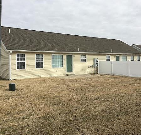 112 Carl Junction Road (back)