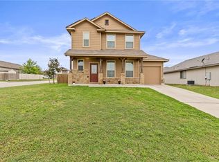201 Azurite Dr, Jarrell, TX 76537