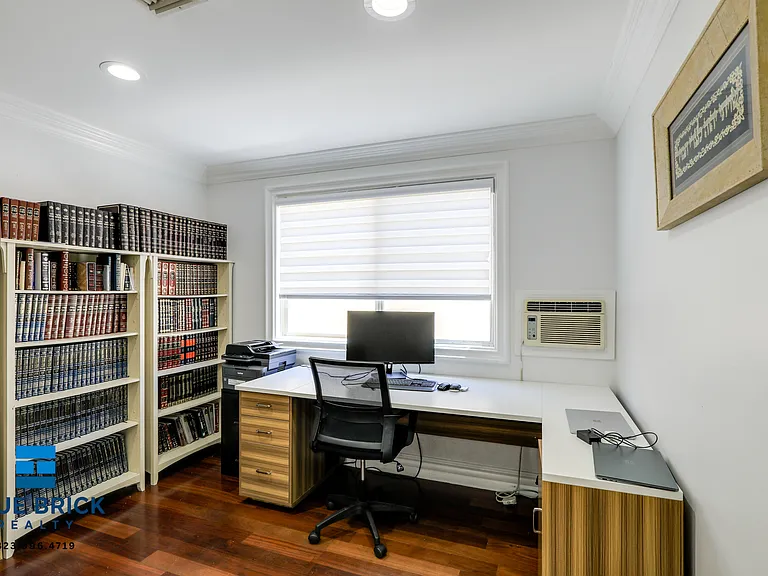 5230 Teesdale Ave — Photo 44