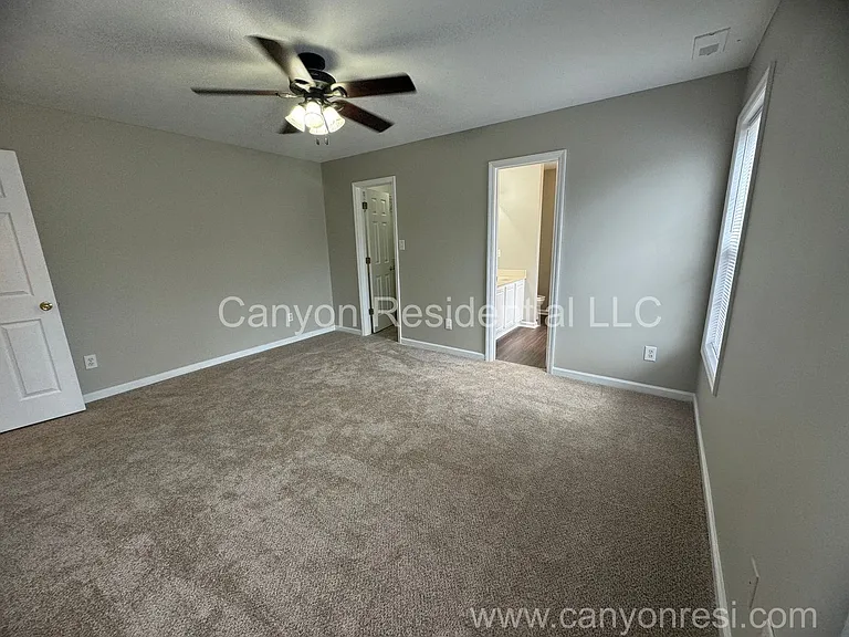 237 Proclamation Dr — Photo 11