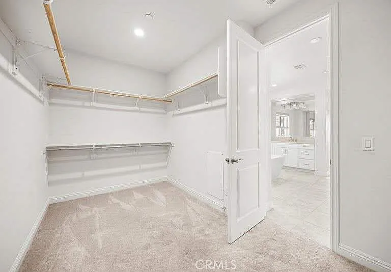 5427 Heritage Oak Dr — Photo 24
