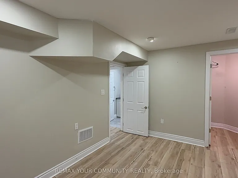 77 Ernest Biason Blvd #LOWER LEVEL — Photo 20