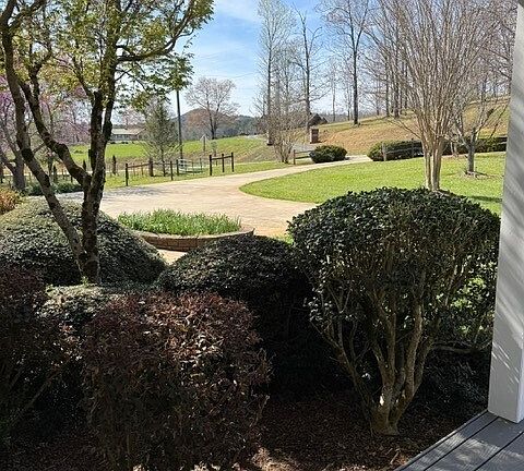 5th image of 991 Adair Mill Rd