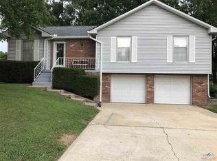 1703 Strawberry Ln, Clinton, MO 64735