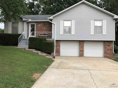 1703 Strawberry Ln, Clinton, MO, 64735