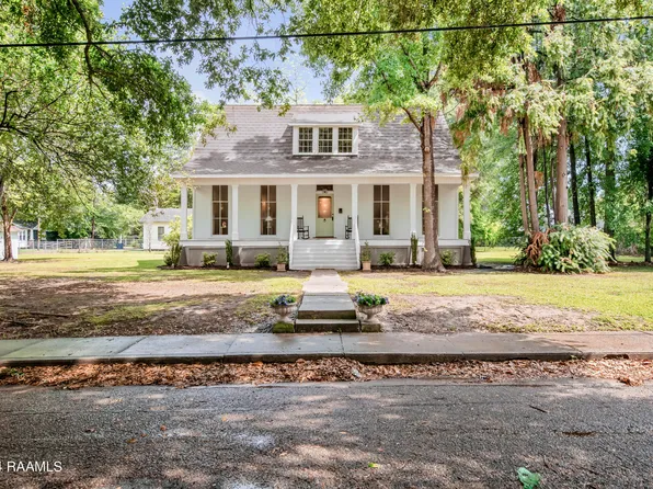 609 E North St, Opelousas, LA 70570