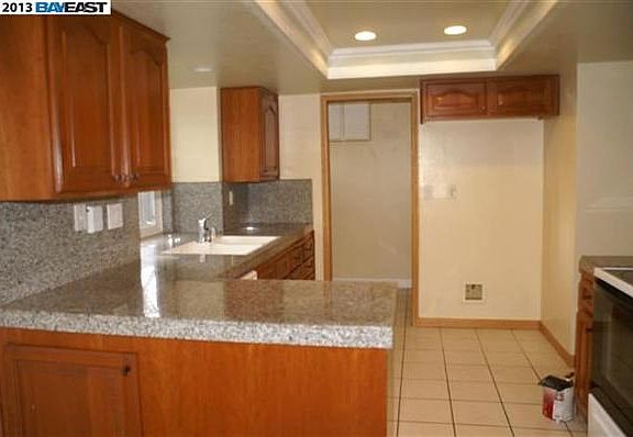 4th image of 5935 Corte Cerritos