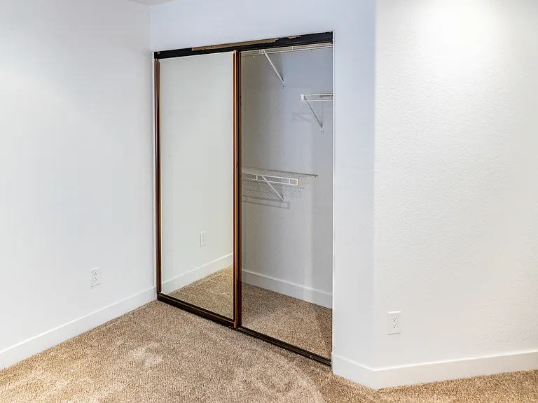 4625 Belvista Ct — Photo 21