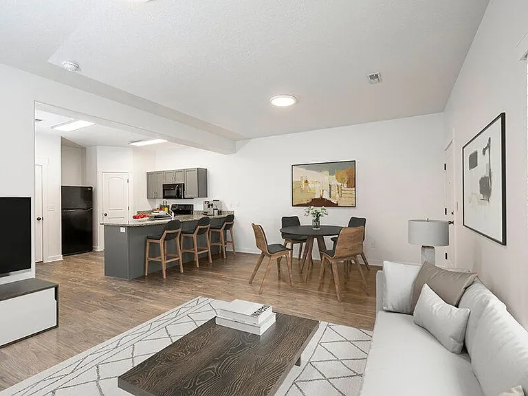 Mountain View Townhomes — Photo 2