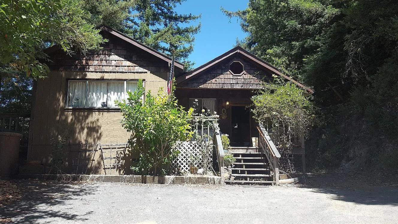 250 Bear Creek Cyn photo 1