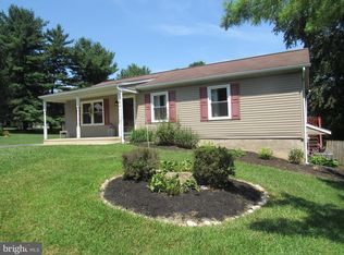1491 Rock Circle Dr, Columbia, PA 17512