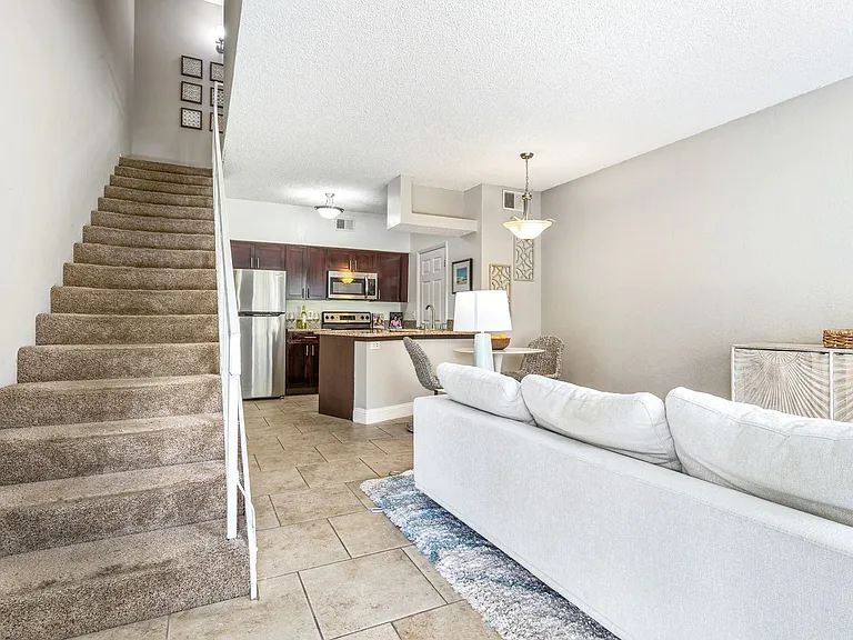 Waterford Park Apartment Homes — Photo 2