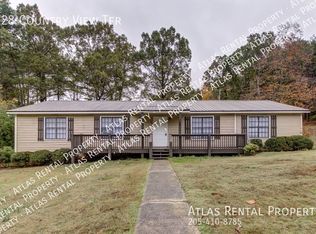 728 Country View Ter, Birmingham, AL 35215