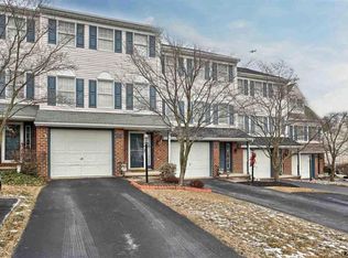 195 Harvest Dr, York, PA 17404