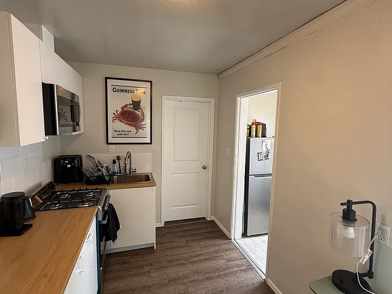 2056 Reed Ave — Photo 4