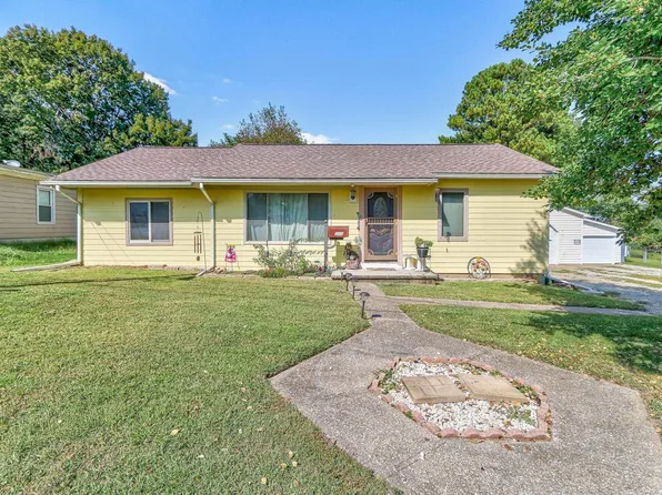 317 E Lincoln Ave, Mount Vernon, IN 47620