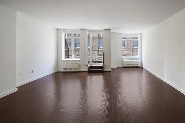 Rented by Voro, LLC | media 12