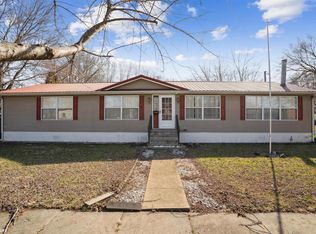 200 N Main St, Salem, IA 52649