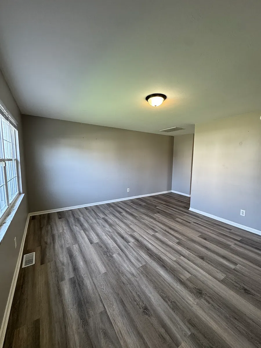 Building Photo - 509 E Pearl St #509