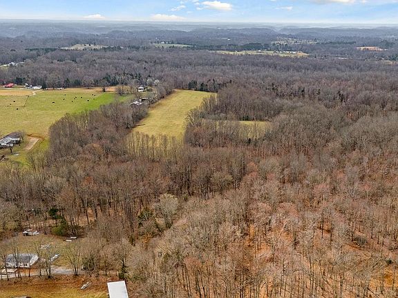 2nd image of 3944 Crawford Rd