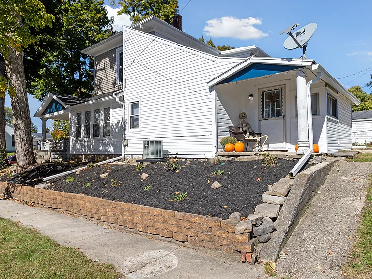 300 N Park St #1 — Photo 19