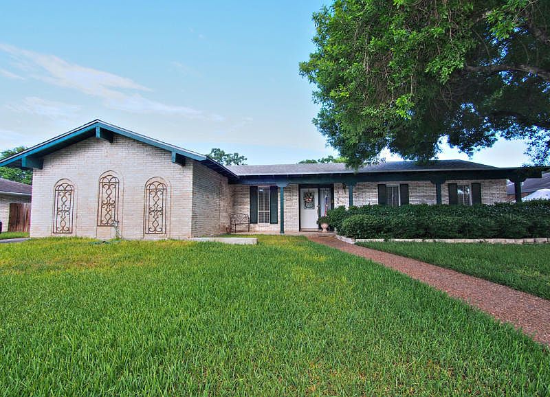 1st image of 6106 Coralridge Dr