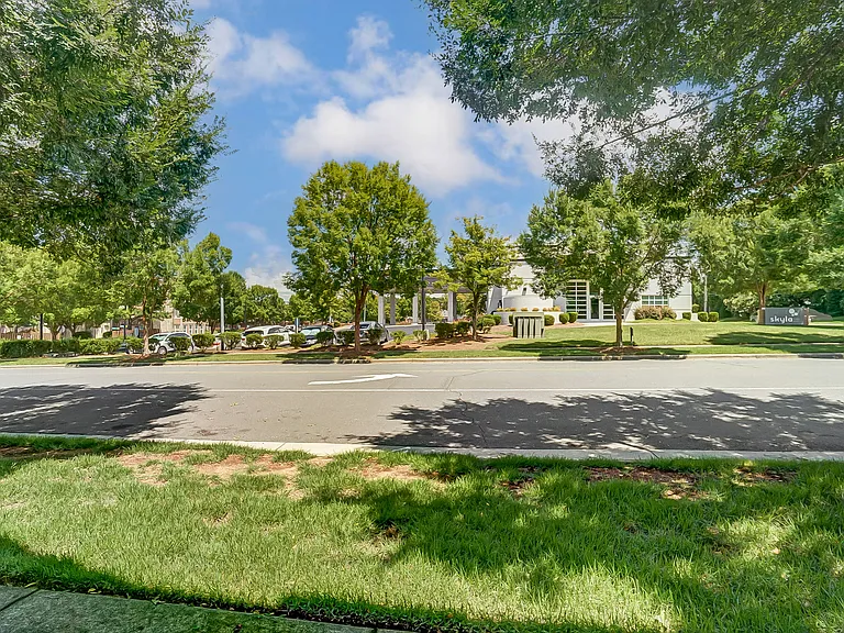 9519 Longstone Ln — Photo 41