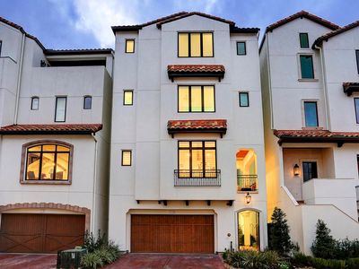 119 Calle Catalina Pl, Houston, TX, 77007
