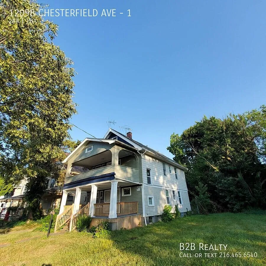 12098 Chesterfield Ave — Photo 3