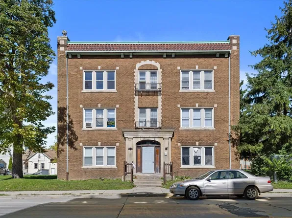 816 W Greenfield AVENUE, Milwaukee, WI 53204