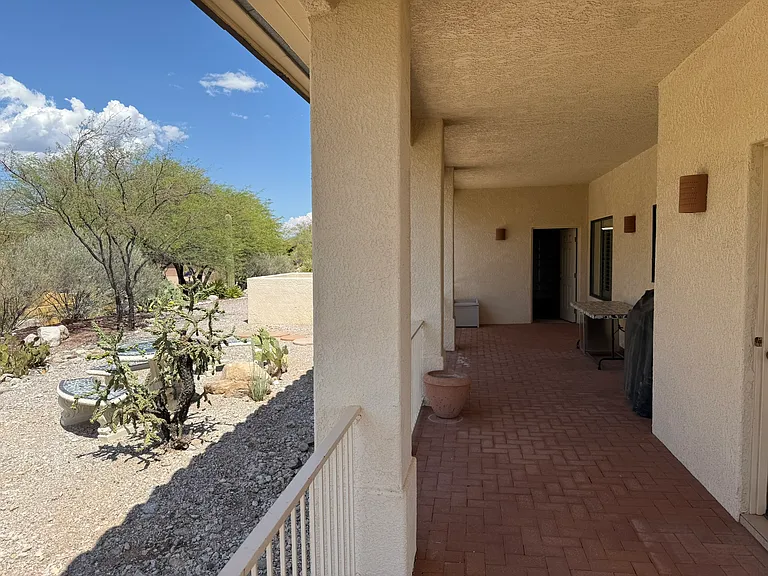 6141 N Paseo Zaldivar — Photo 39