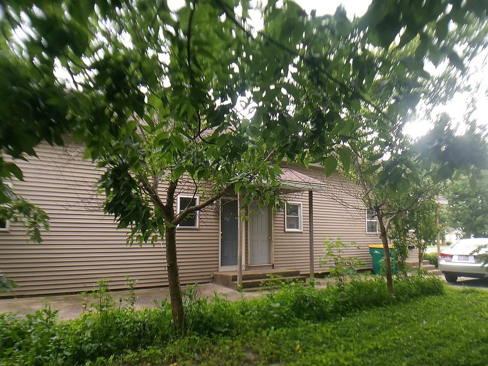 1st image of 901 N Wasson St