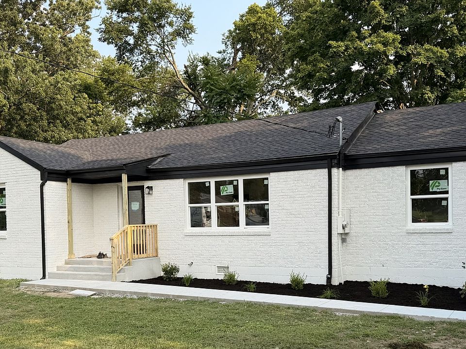 2nd image of 2125 Crystal Dr