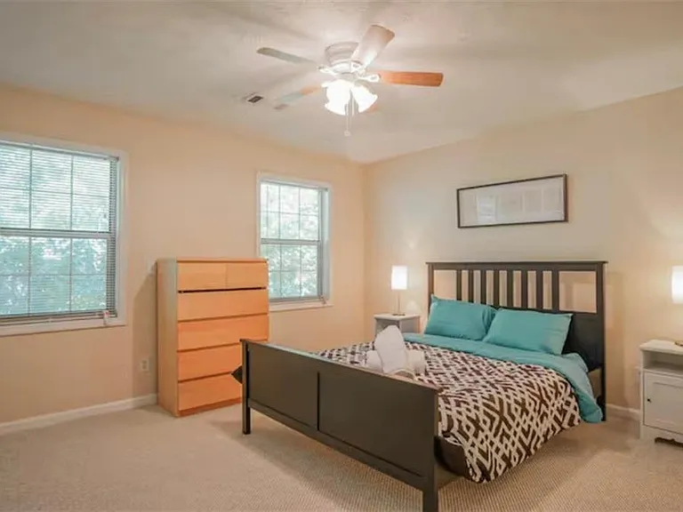 846 Park Pl NE — Photo 36
