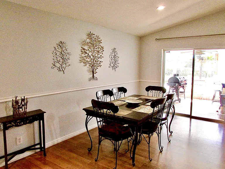 13677 Temple Blvd — Photo 6