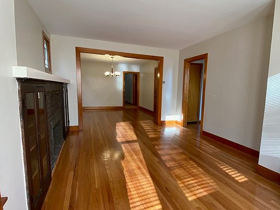 2nd image of 4843 N Kedvale Ave #2