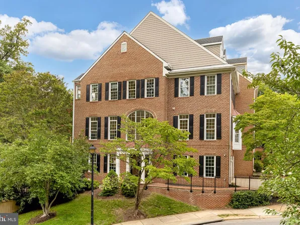 2116 21st Rd N, Arlington, VA 22201