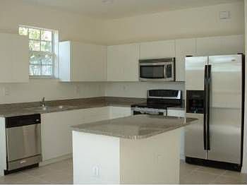 5th image of 2621 SW 88th Ave