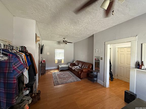 2nd image of 11865 Briggs