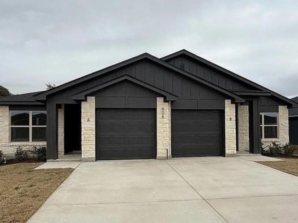 908 Wax Myrtle Ct #B