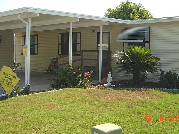 2nd image of 9594 Cypress Lakes Dr