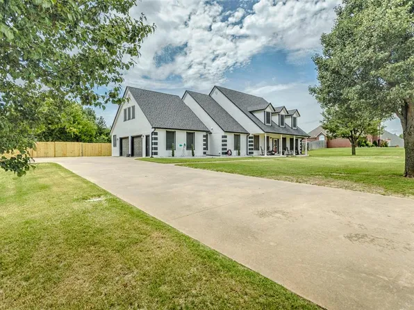 1400 E Eagle Nest Ter, Mustang, OK 73064
