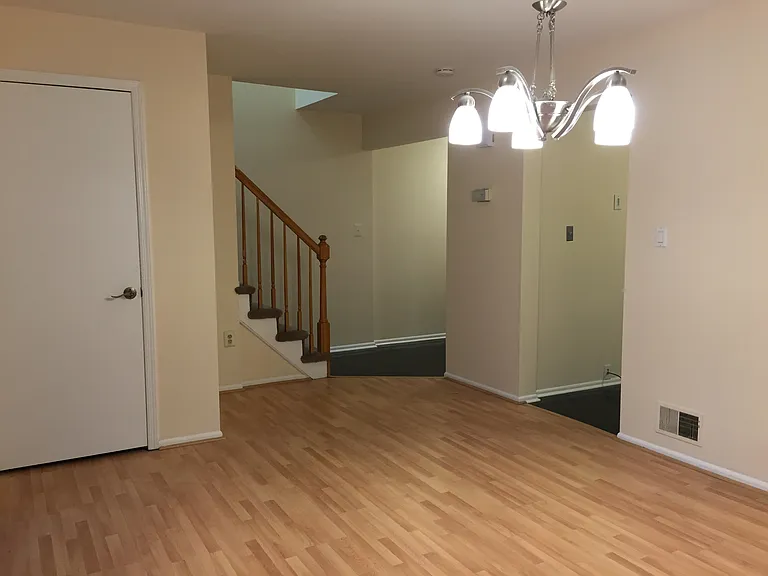 20 Begonia Ct — Photo 3