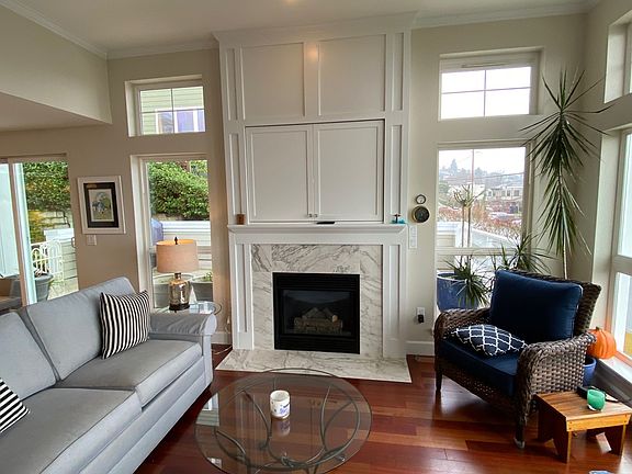 5th image of 3016 N Carr St #1-302