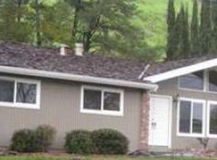 40 Simpson Dr, Walnut Creek, CA 94596