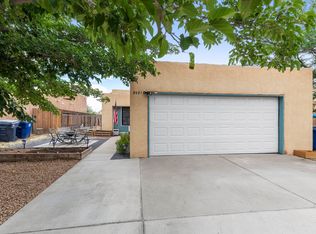 3031 Prenda De Oro Dr NW, Albuquerque, NM 87120