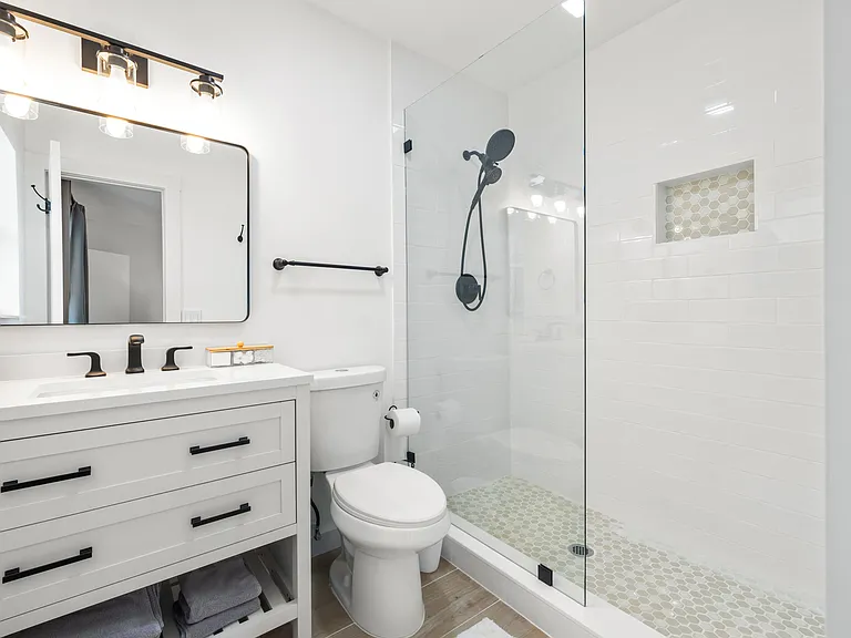 461 Apollo Dr — Photo 15