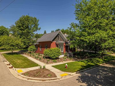 819 1st Street, New Glarus, WI, 53574