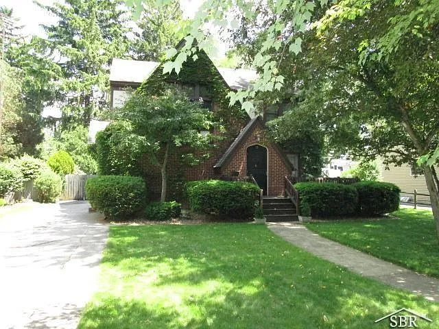 15 E Hannum Blvd photo 1