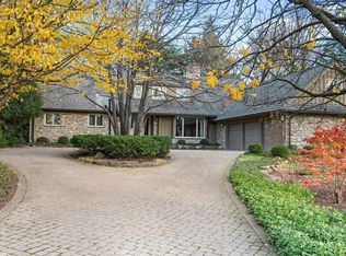 345 Birch St, Winnetka, IL 60093
